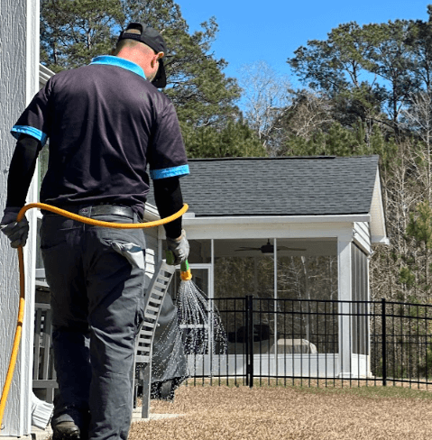 sprays water in the yard